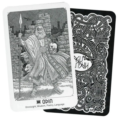 картинка Карты Таро "Yggdrasil Deck" Llewellyn / Палуба Иггдрасиля от магазина Gamesdealer.ru