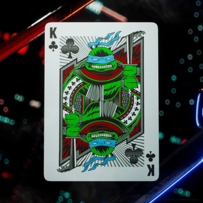 картинка Карты "Theory11 Teenage Mutant Ninja Turtles Playing Cards" от магазина Gamesdealer.ru