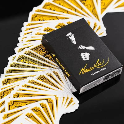 картинка Карты "Art of Play Bruce Lee" от магазина Gamesdealer.ru
