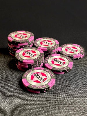 картинка Фишки для игры в покер Black Stars номиналом 5000 (25шт) от магазина Gamesdealer.ru