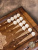 картинка Нарды резные "Золотой Узор 2", Mirzoyan магазин Gamesdealer.ru являющийся официальным дистрибьютором в России картинка Нарды резные "Золотой Узор 2", Mirzoyan от магазина Gamesdealer.ru