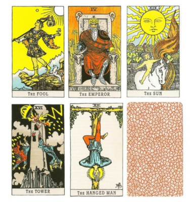 картинка Карты Таро "A.E.Waite Tarot Premium Edition-Standard" AGM Urania / Таро А.Э.Уэйта Премиум-Издание-Ст от магазина Gamesdealer.ru