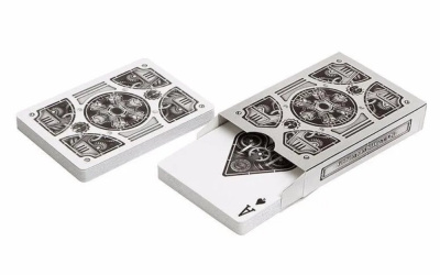 картинка Карты "Bicycle Silver Steampunk" от магазина Gamesdealer.ru