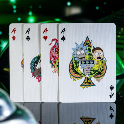 картинка Карты "Theory11 Rick and Morty Playing Cards" от магазина Gamesdealer.ru